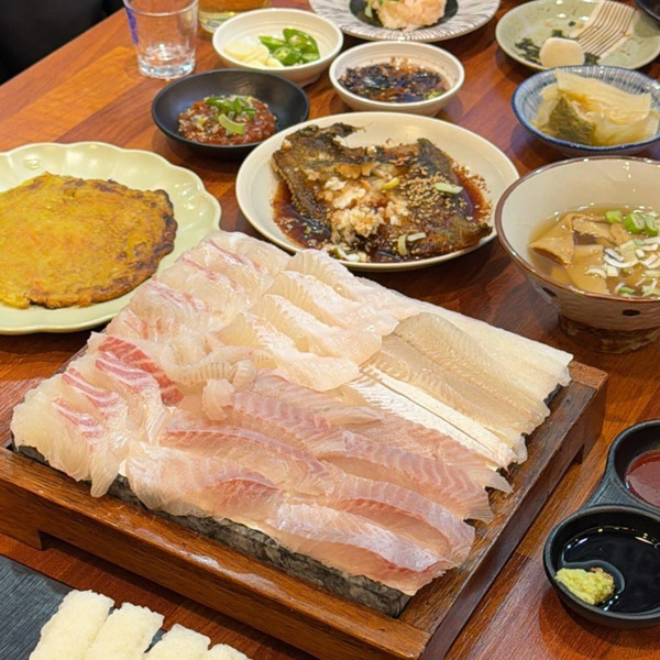 [부산 남구] 흑산도횟집 대연점