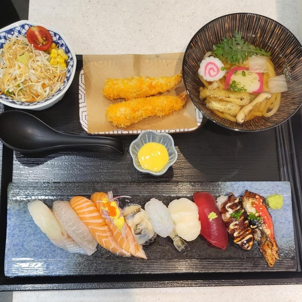 [경기 시흥] 초밥광 시흥은계호수점